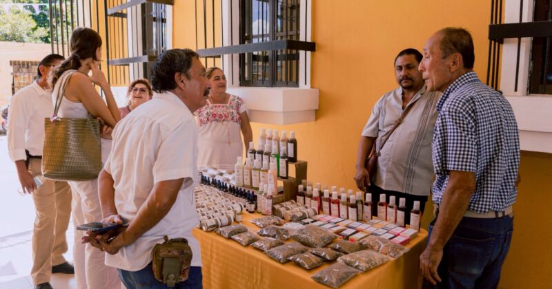 Se realiza con éxito segunda Feria Yucatán del Renacimiento de la Medicina Tradicional Maya