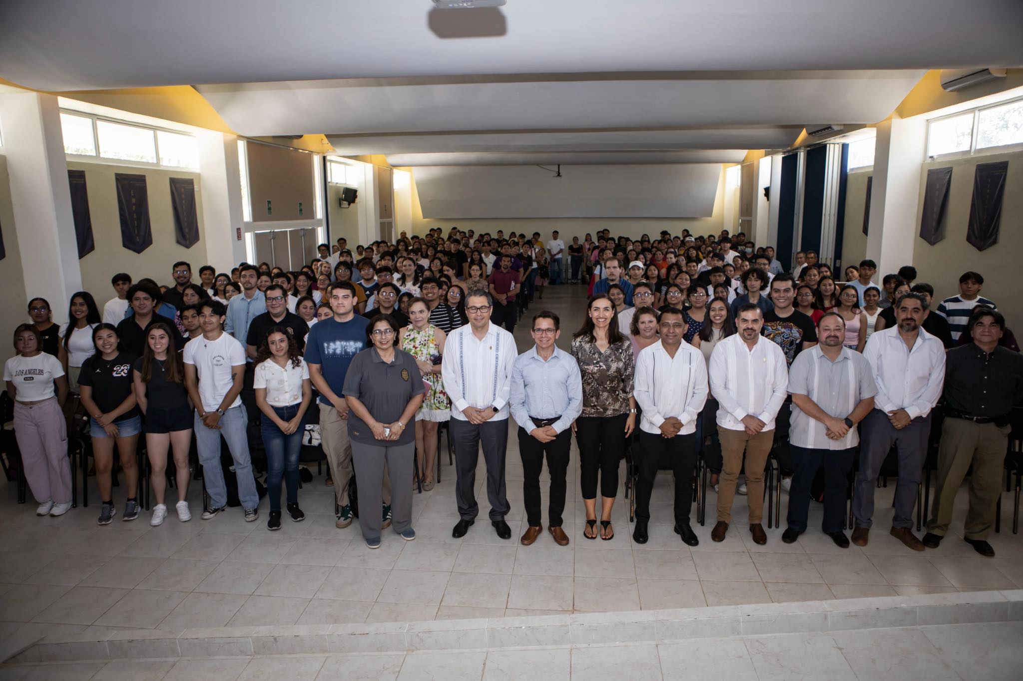 ¡Felicitamos a las y los 100 seleccionados del Programa de Movilidad Internacional 2025!