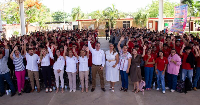 Ciencia por la Vida llegó al CETis No. 112 en Mérida