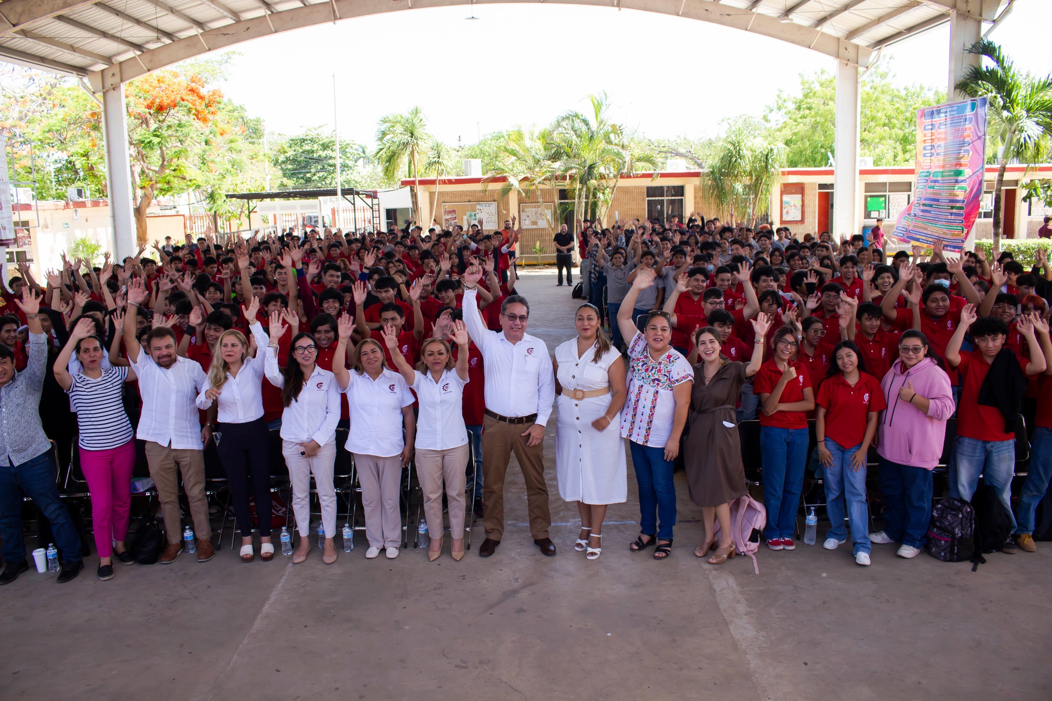 Ciencia por la Vida llegó al CETis No. 112 en Mérida