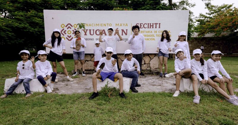 Niñas y niños protagonizan jornada de reforestación en la Secihti