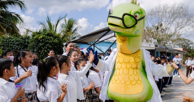 Con experimentos y actividades conmemoran Día Estatal de la Mujer y la Niña en la Ciencia