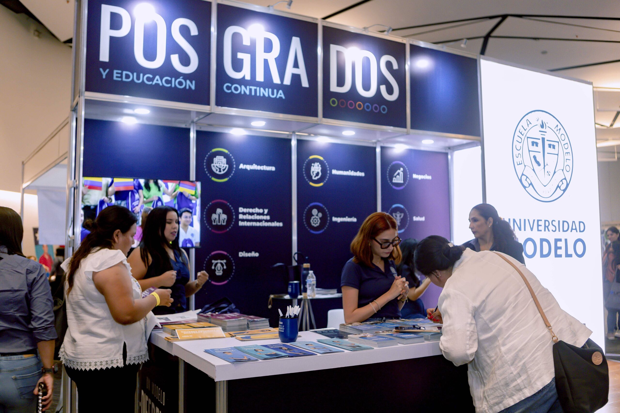 Invitan a la Feria de Posgrados 2026