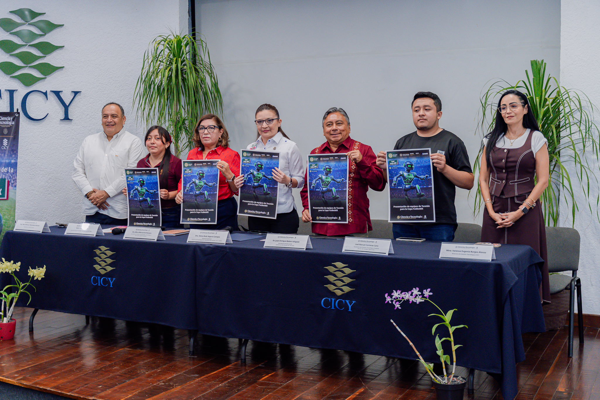 Presentan a equipos yucatecos registrados en la Copa FutBotMx 2026